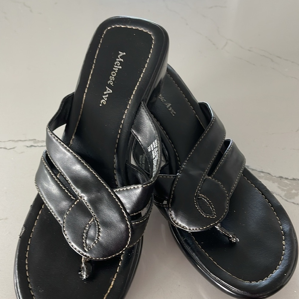 Black slides - size 7.